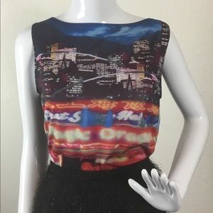 Eyeshadow Graphic Tank Top